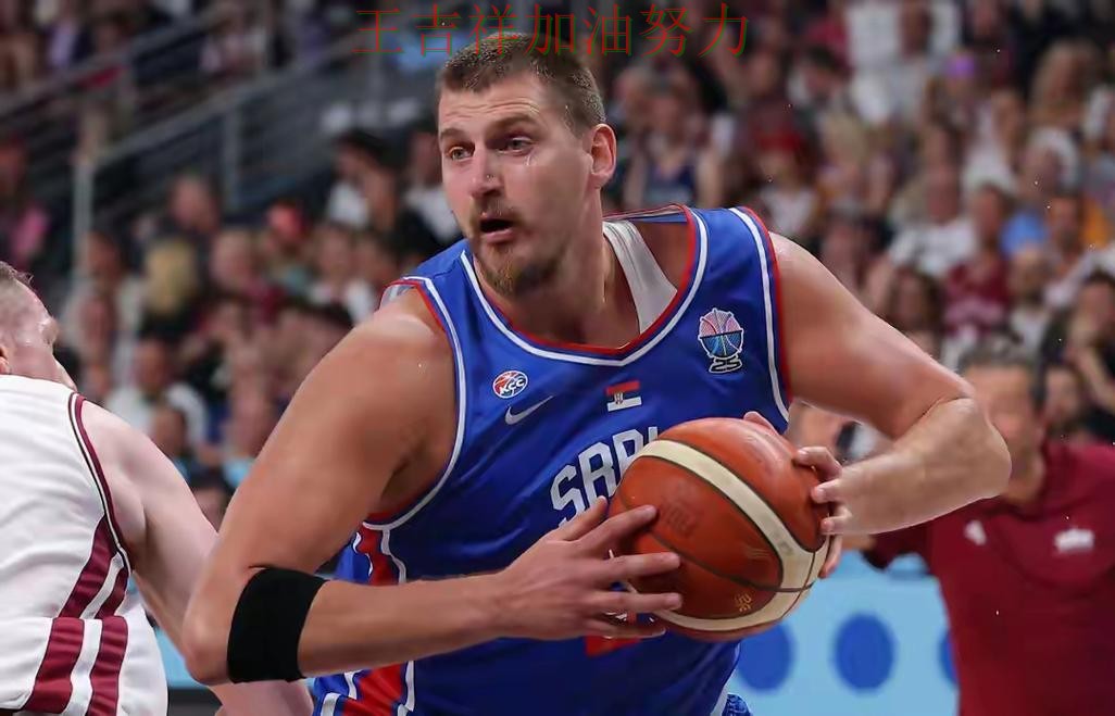 约基奇状态回升引发热议 进攻效率提升成为亮点